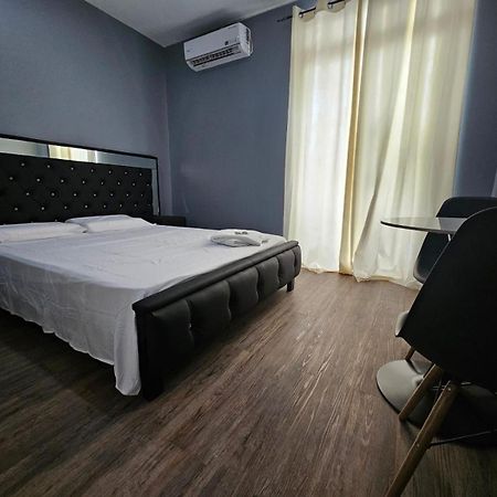 Hotel Residencial La Malvarrosa パナマ・シティー エクステリア 写真